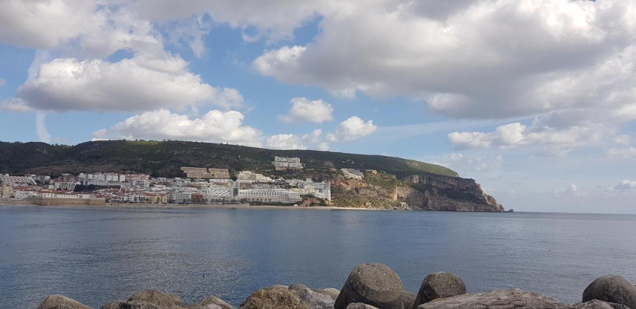 Sesimbra Sun&Sea - Beachfront Apartment! エクステリア 写真