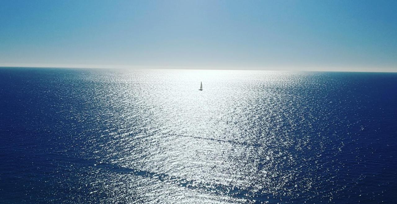 Sesimbra Sun&Sea - Beachfront Apartment! エクステリア 写真